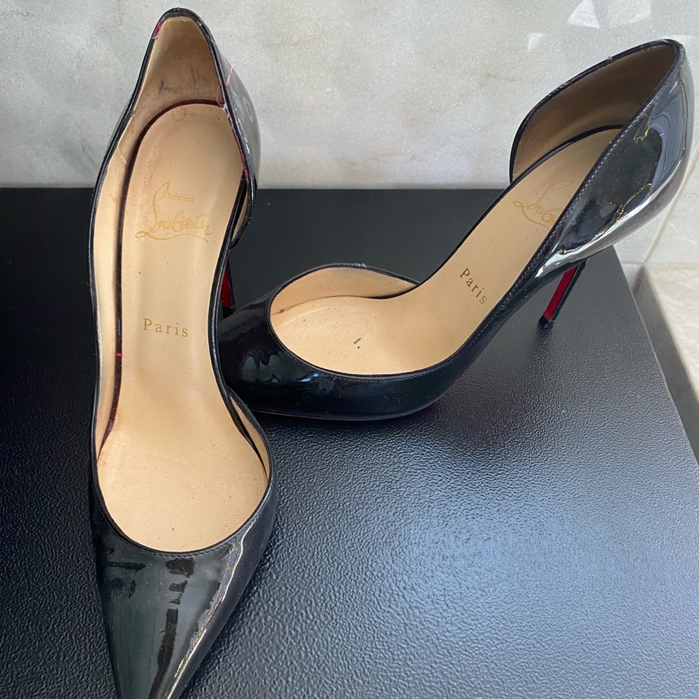 Black Christian Louboutin hills in size 38.5